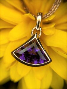 14k rose gold amethyst pendant $560 230-01150